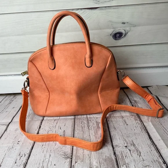 MODA soft Orange Pleather crossbody Handbag - Picture 2 of 7